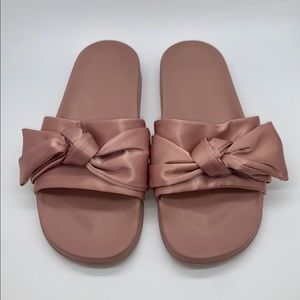 🎀 Classy Slip-On Flip Flops with Satiny Bow (5/6)